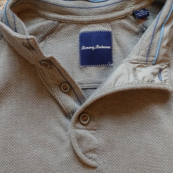 Tommy Bahama Long Sleeve Shirt - Picture 2 of 5